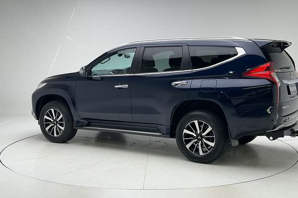 2019 Mitsubishi Pajero Sport Exceed QE thumb-4