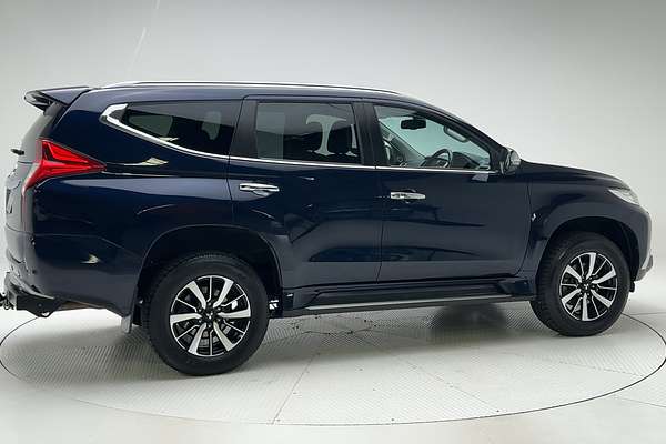2019 Mitsubishi Pajero Sport Exceed QE thumb-8