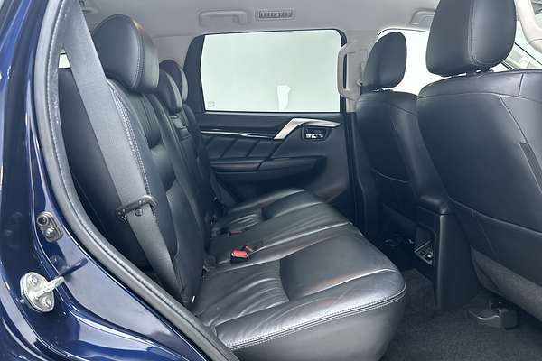 2019 Mitsubishi Pajero Sport Exceed QE thumb-11