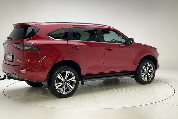 2023 Isuzu MU-X LS-T thumb-7