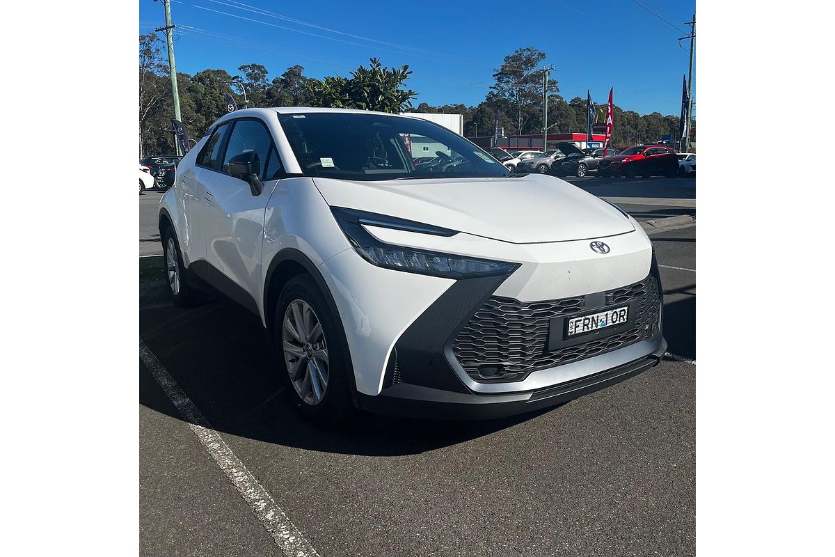 2025 Toyota C-HR GXL ZYX20R