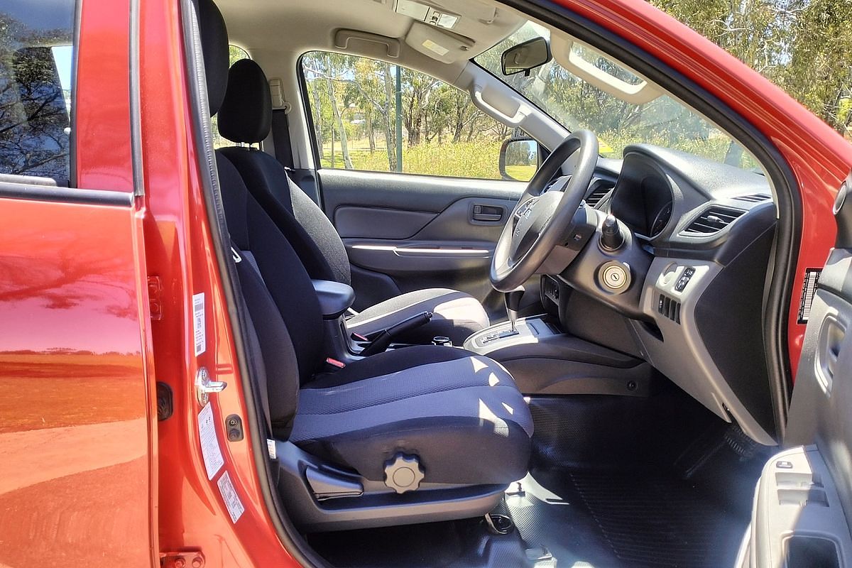 2016 Mitsubishi Triton GLX+ MQ 4X4