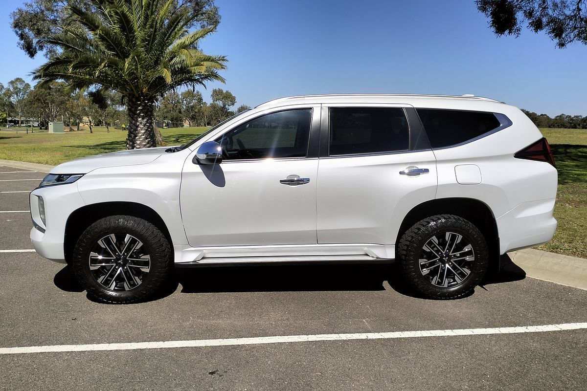 2020 Mitsubishi Pajero Sport GLS QF