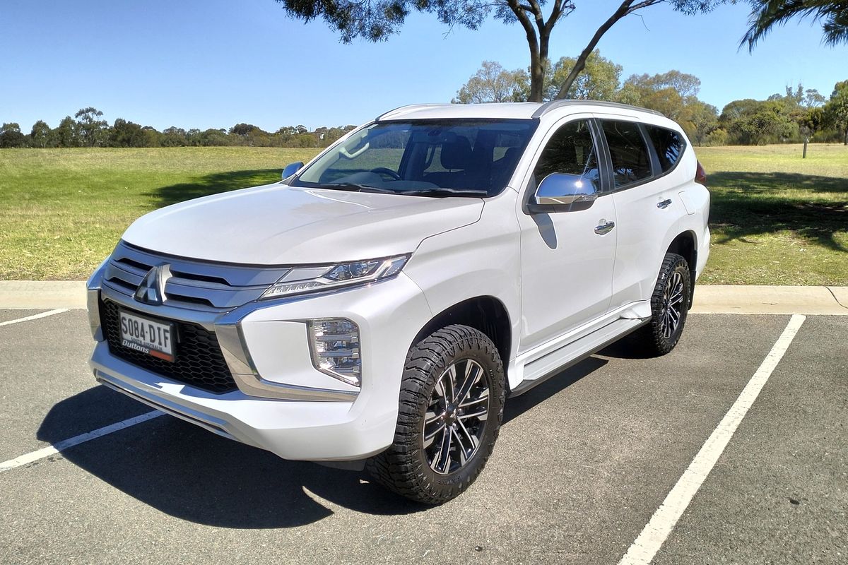 2020 Mitsubishi Pajero Sport GLS QF