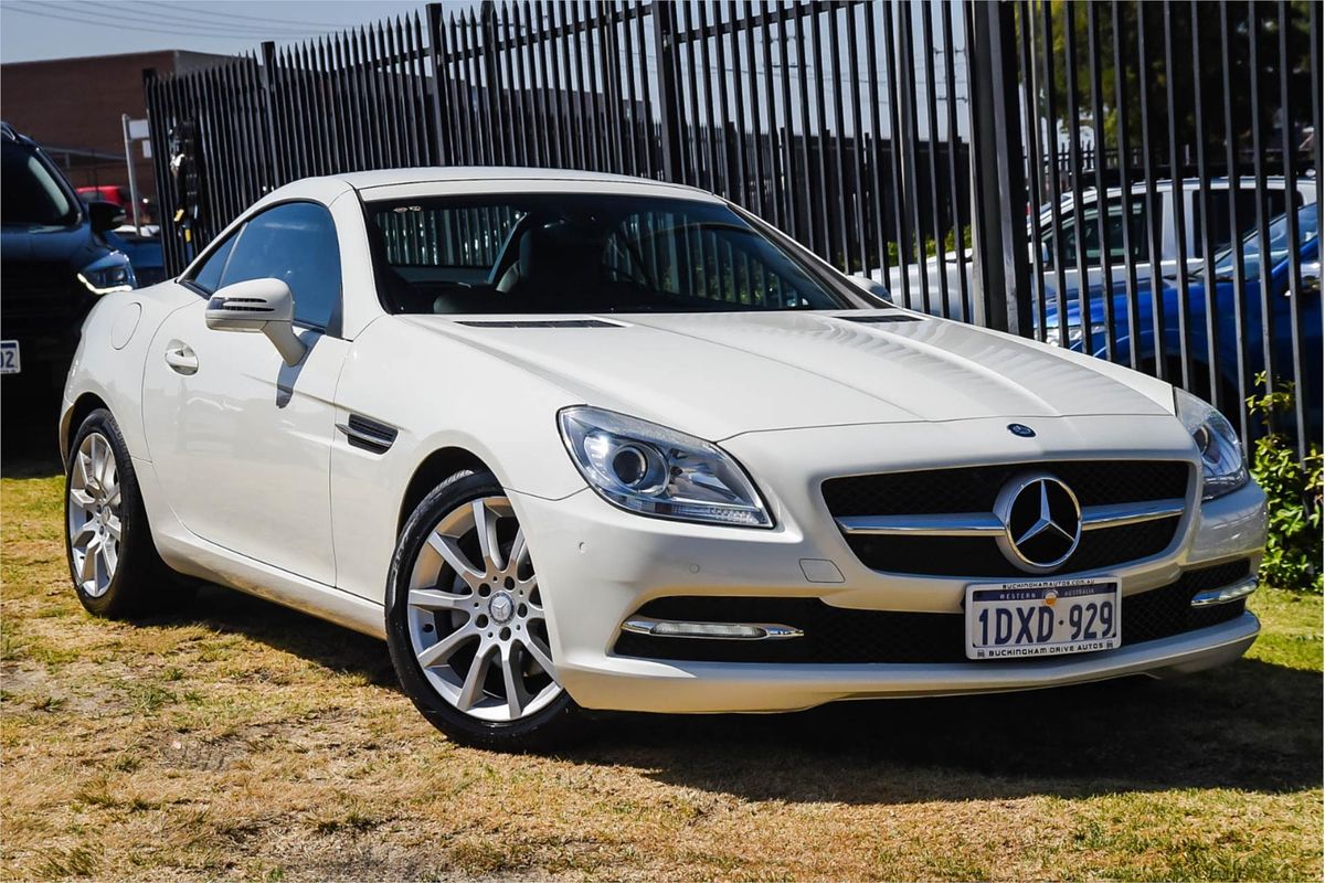 2012 Mercedes-Benz SLK-Class SLK200 BlueEFFICIENCY R172