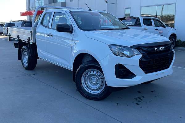 2025 Isuzu D-MAX SX 4X4