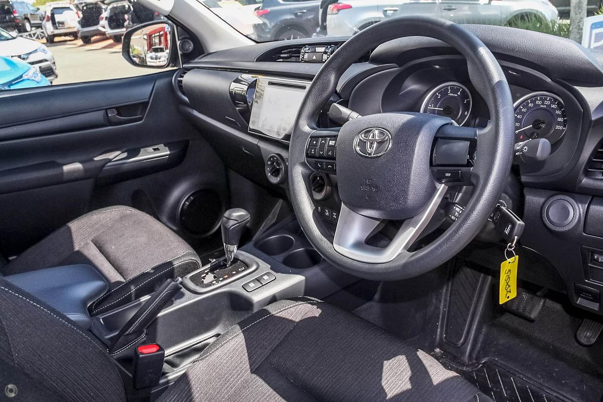 2018 Toyota Hilux SR5 GUN126R 4X4