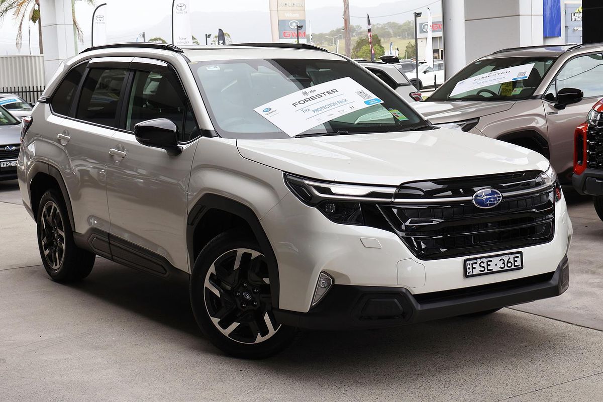 2025 Subaru Forester Touring S6