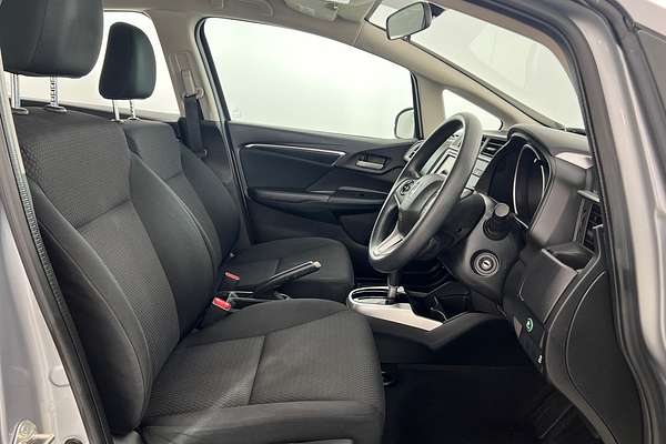 2019 Honda Jazz VTi GF thumb-8