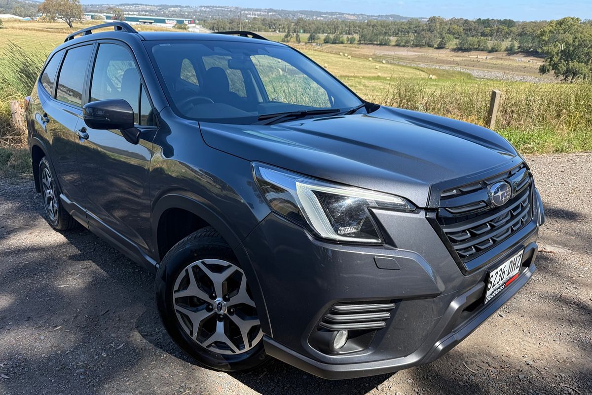 2023 Subaru Forester 2.5i S5