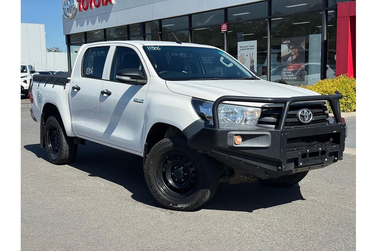 2016 Toyota Hilux Workmate GUN125R 4X4