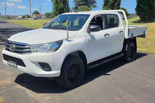 2018 Toyota Hilux SR GUN126R 4X4
