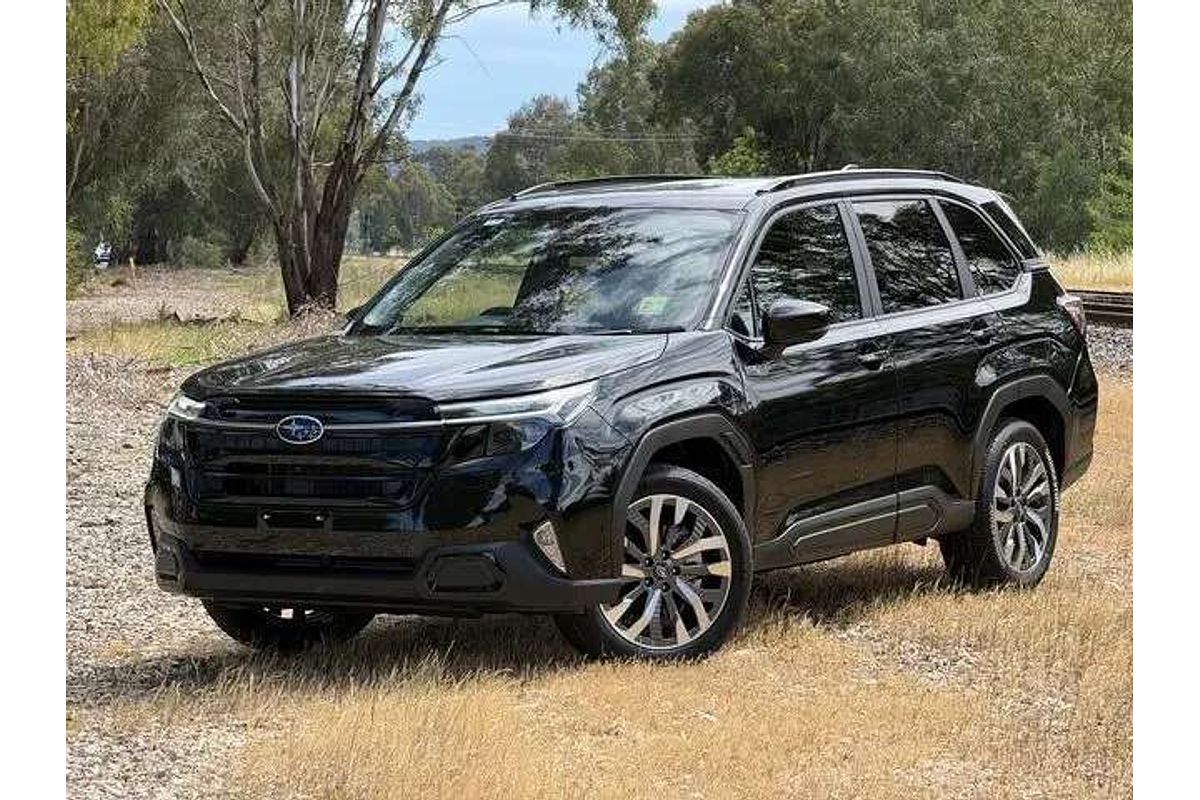 2025 Subaru Forester Hybrid Touring S6