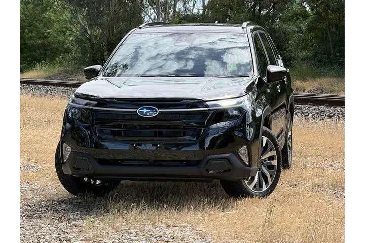 2025 Subaru Forester Hybrid Touring S6