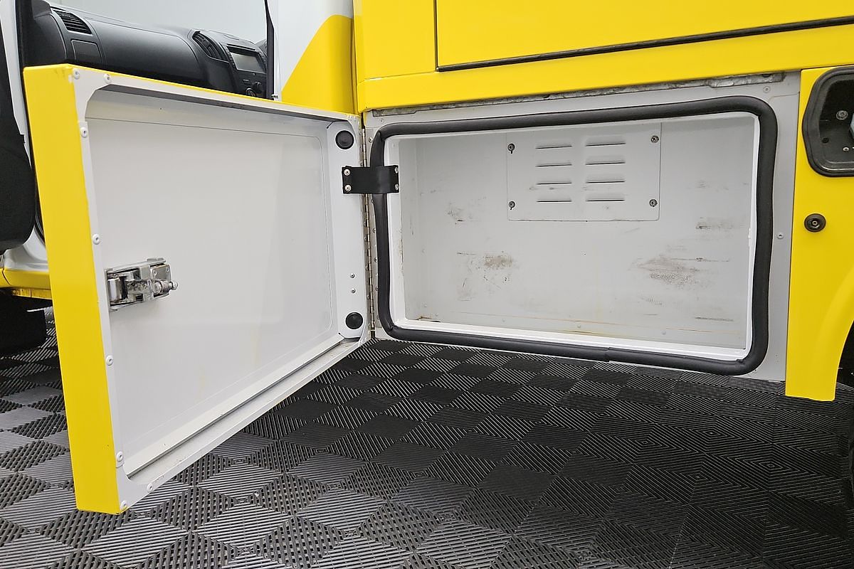 2020 Isuzu D-MAX SX High Ride  Rear Wheel Drive