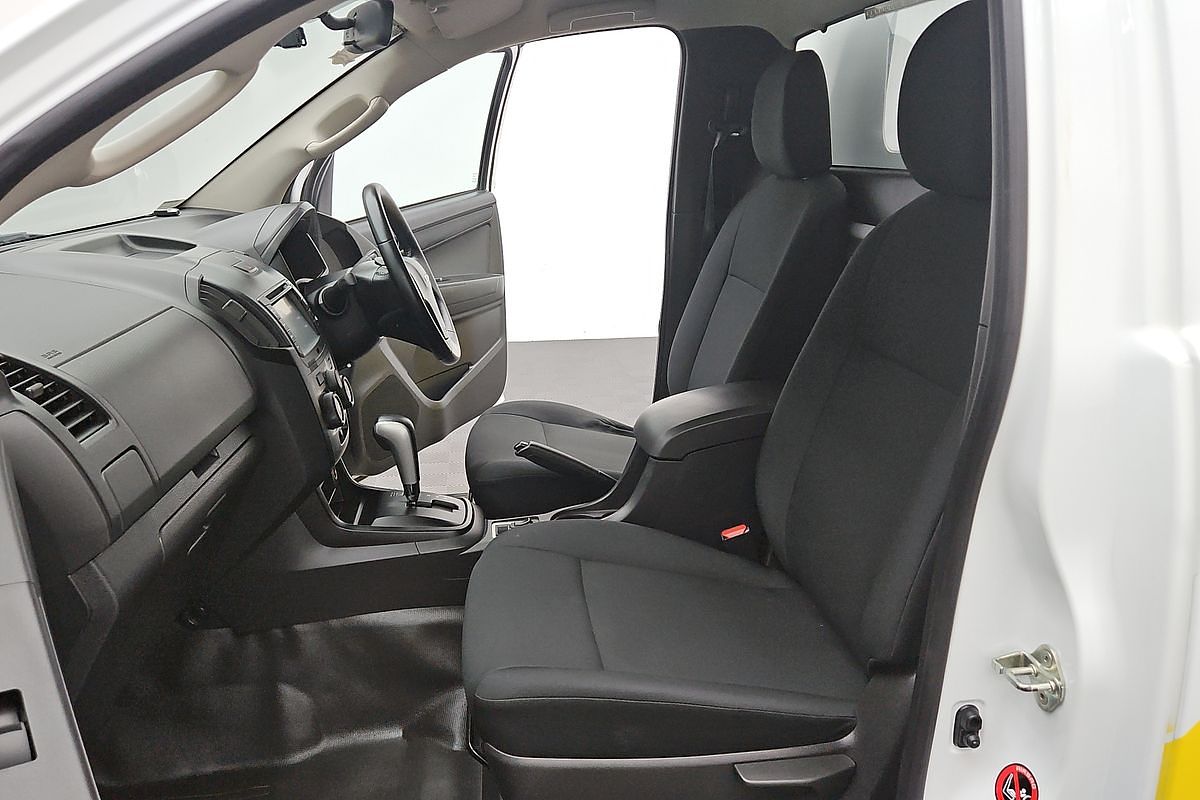 2020 Isuzu D-MAX SX High Ride  Rear Wheel Drive