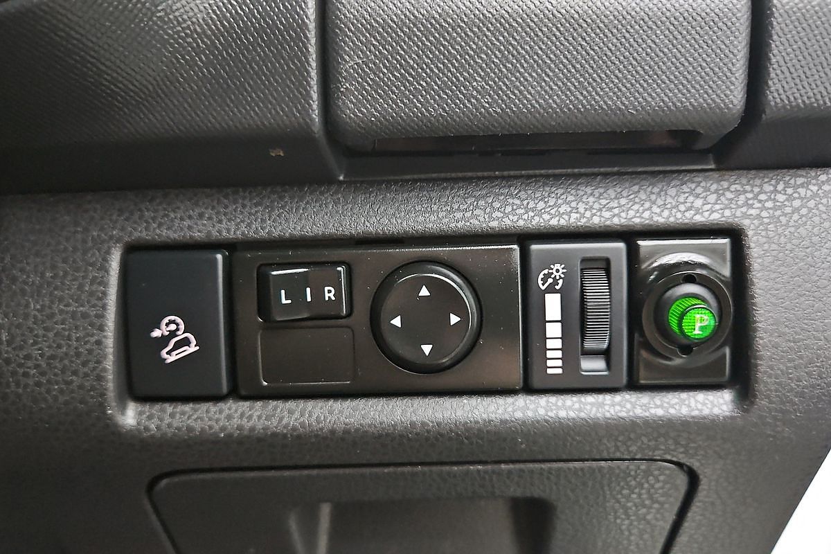 2020 Isuzu D-MAX SX High Ride  Rear Wheel Drive