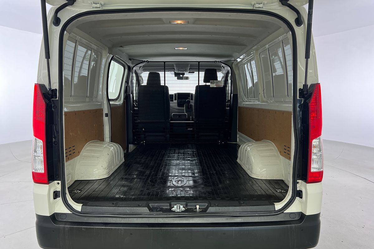 2024 Toyota Hiace GDH300R LWB