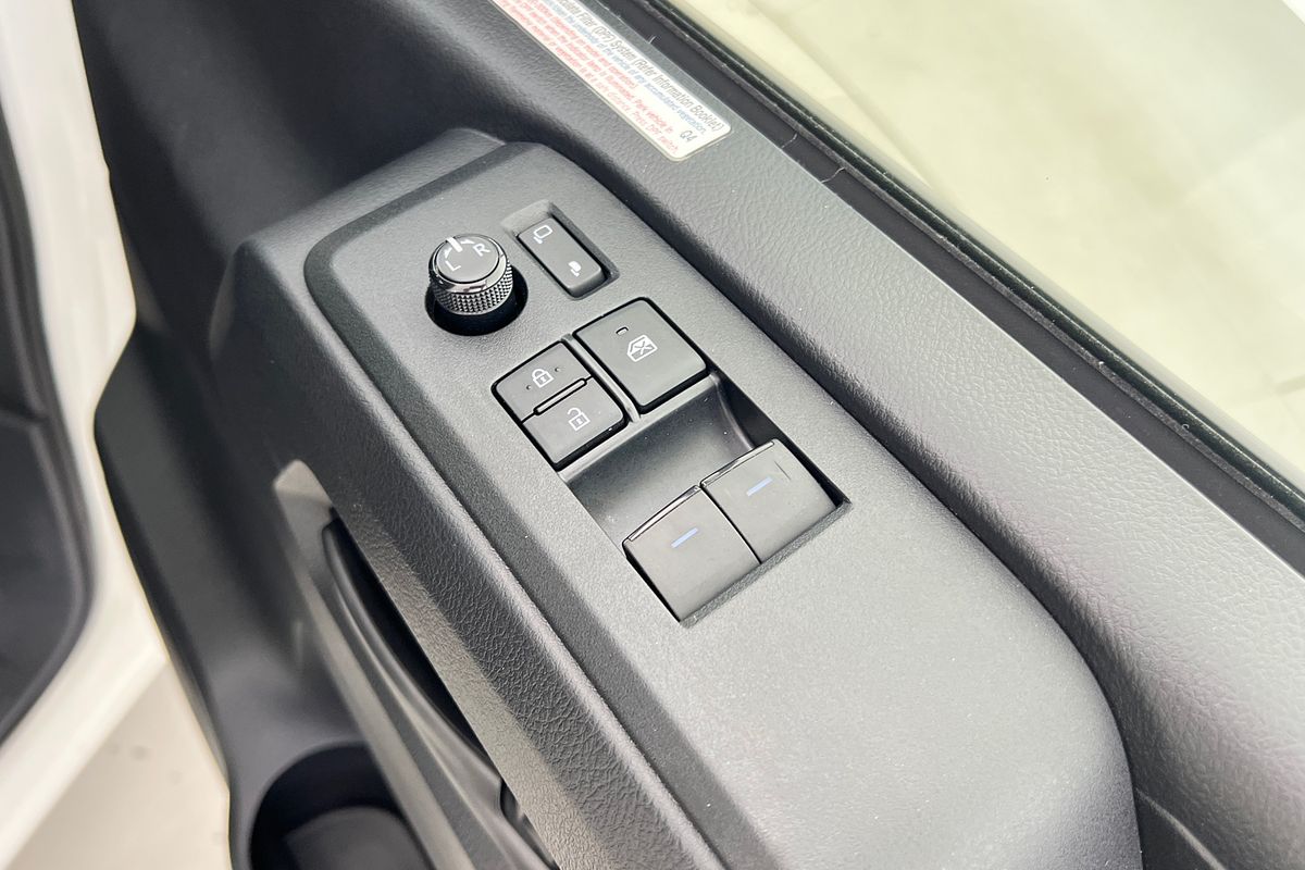 2024 Toyota Hiace GDH300R LWB