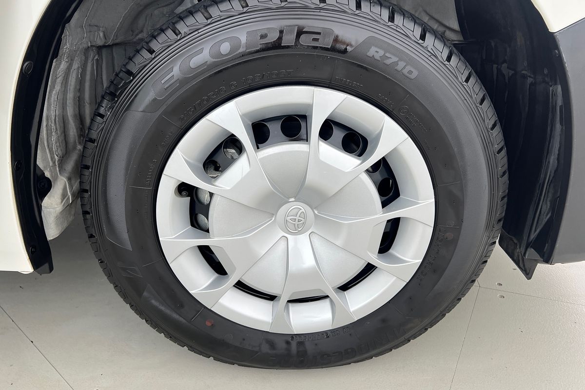 2024 Toyota Hiace GDH300R LWB