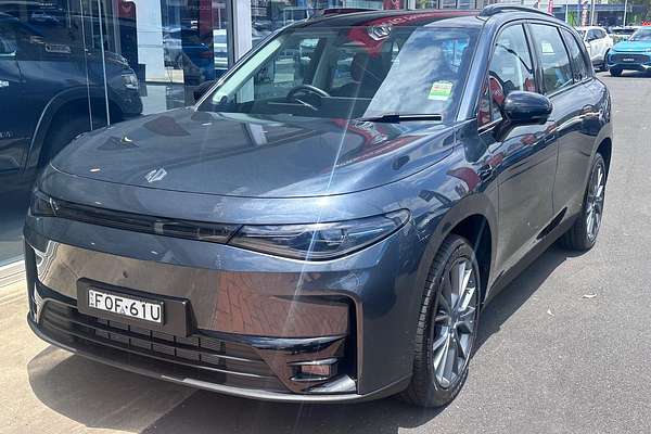 2025 Leapmotor C10 REEV Ultra Hybrid Style B11