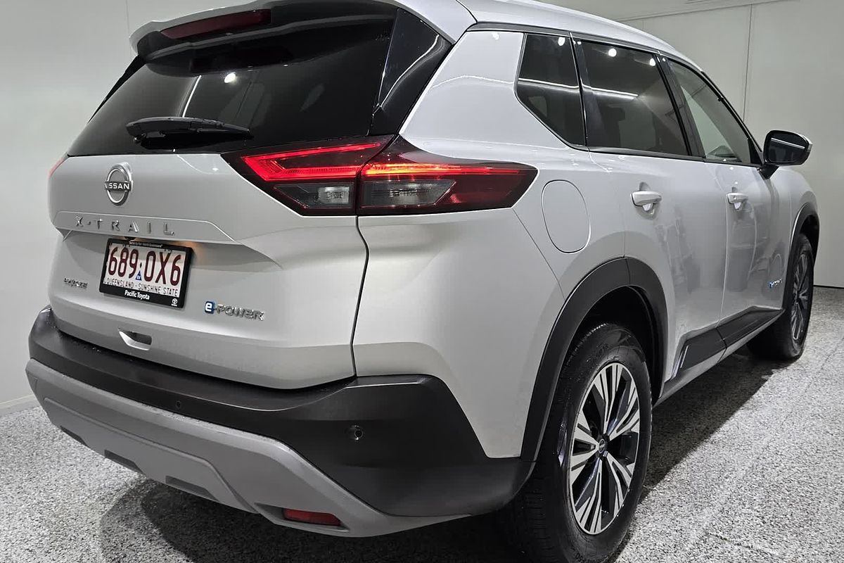 2023 Nissan X-TRAIL ST-L e-POWER T33