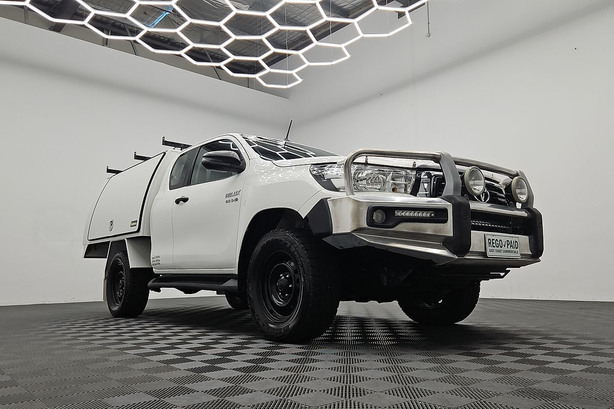 2019 Toyota Hilux SR GUN126R 4X4