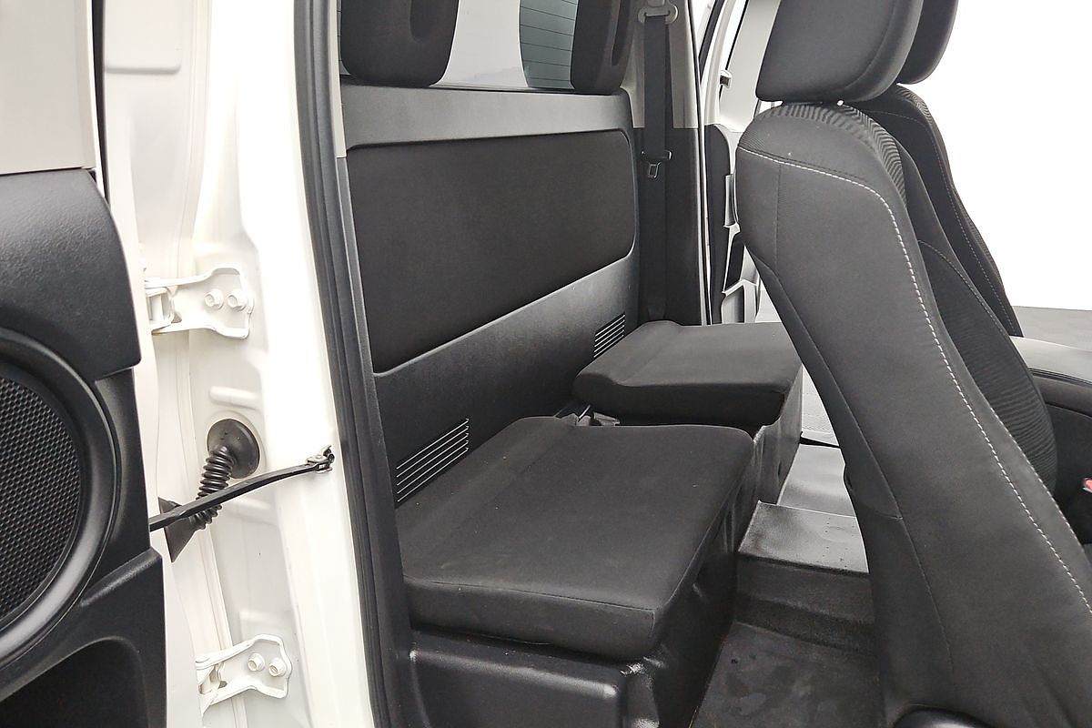 2019 Toyota Hilux SR GUN126R 4X4