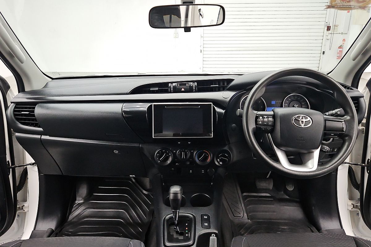 2019 Toyota Hilux SR GUN126R 4X4