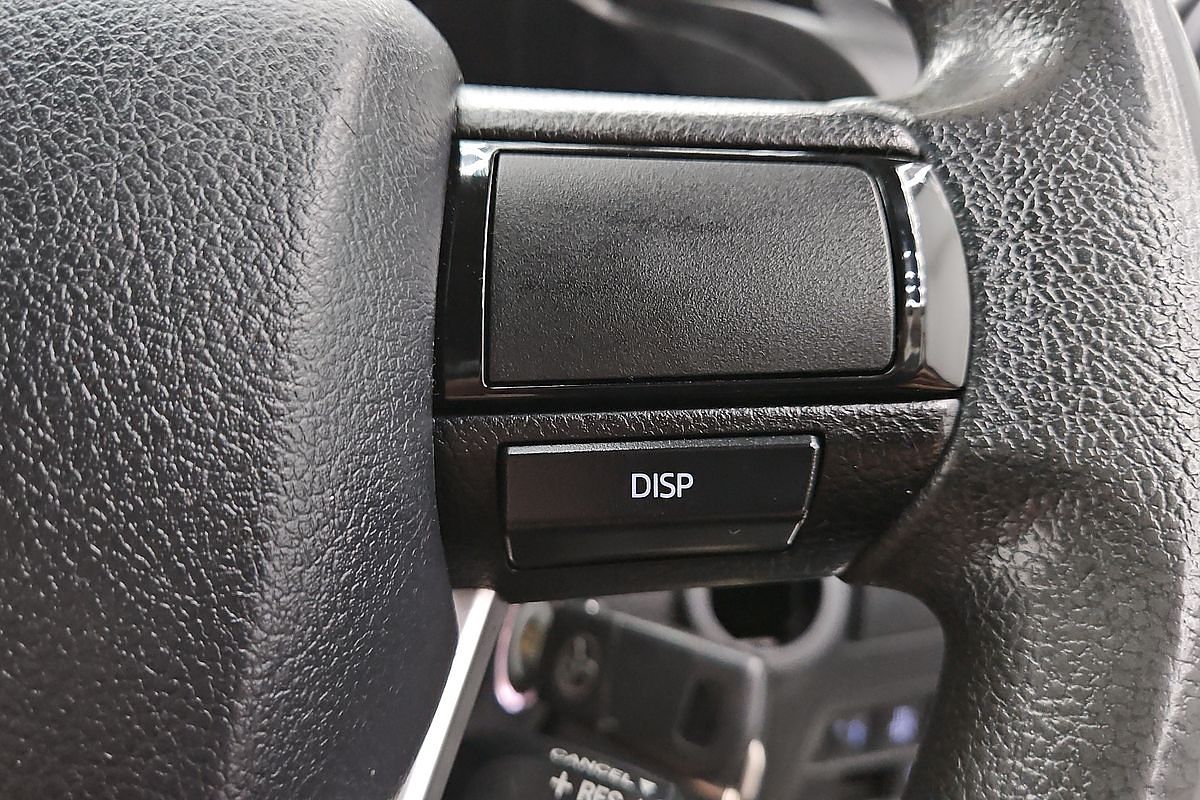 2019 Toyota Hilux SR GUN126R 4X4