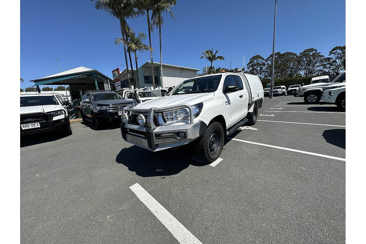 2019 Toyota Hilux SR GUN126R 4X4