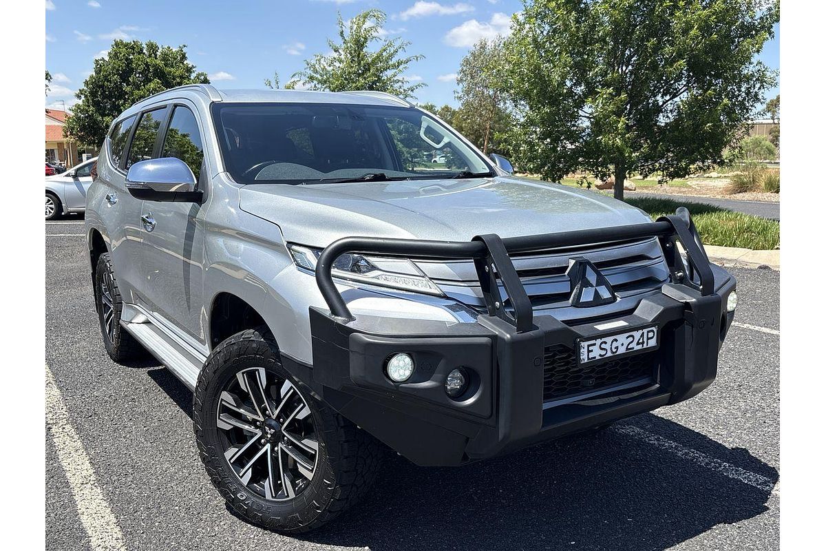 2022 Mitsubishi Pajero Sport GLS QF