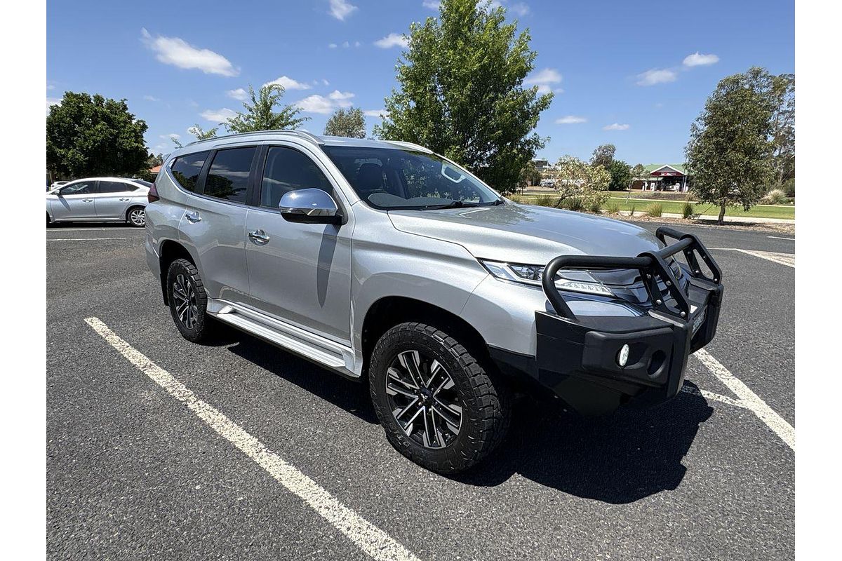2022 Mitsubishi Pajero Sport GLS QF