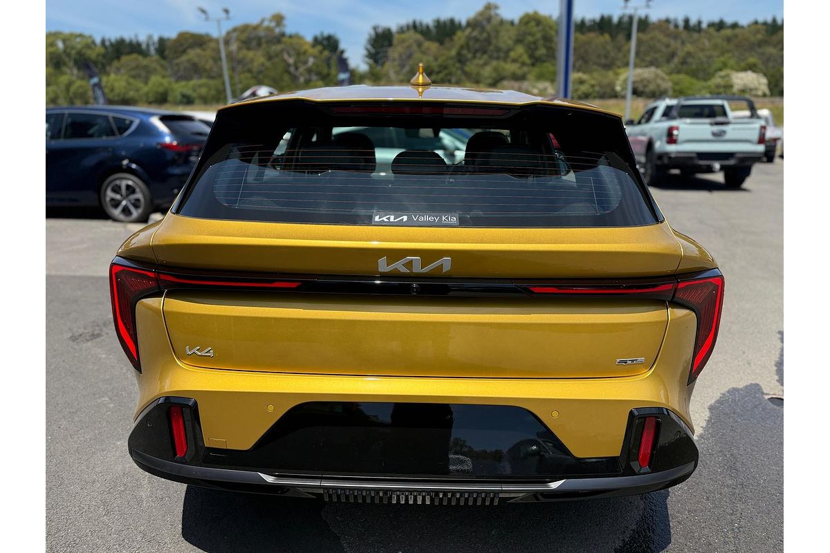 2025 Kia K4 GT-Line CL4m
