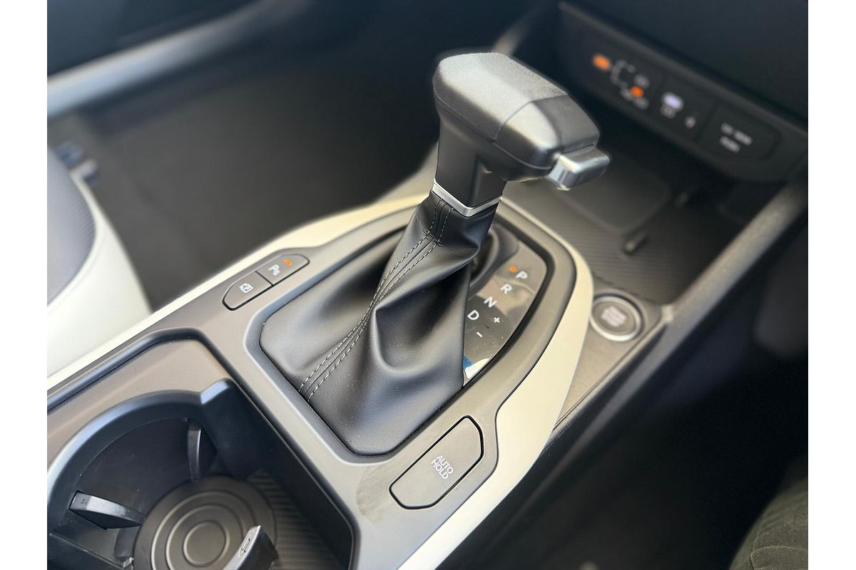 2025 Kia K4 GT-Line CL4m