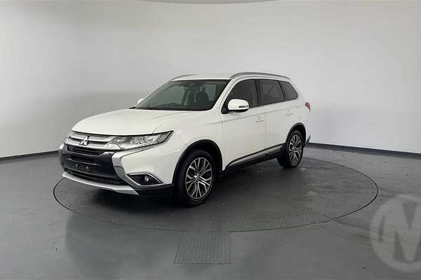 2017 Mitsubishi Outlander LS Safety Pack ZK