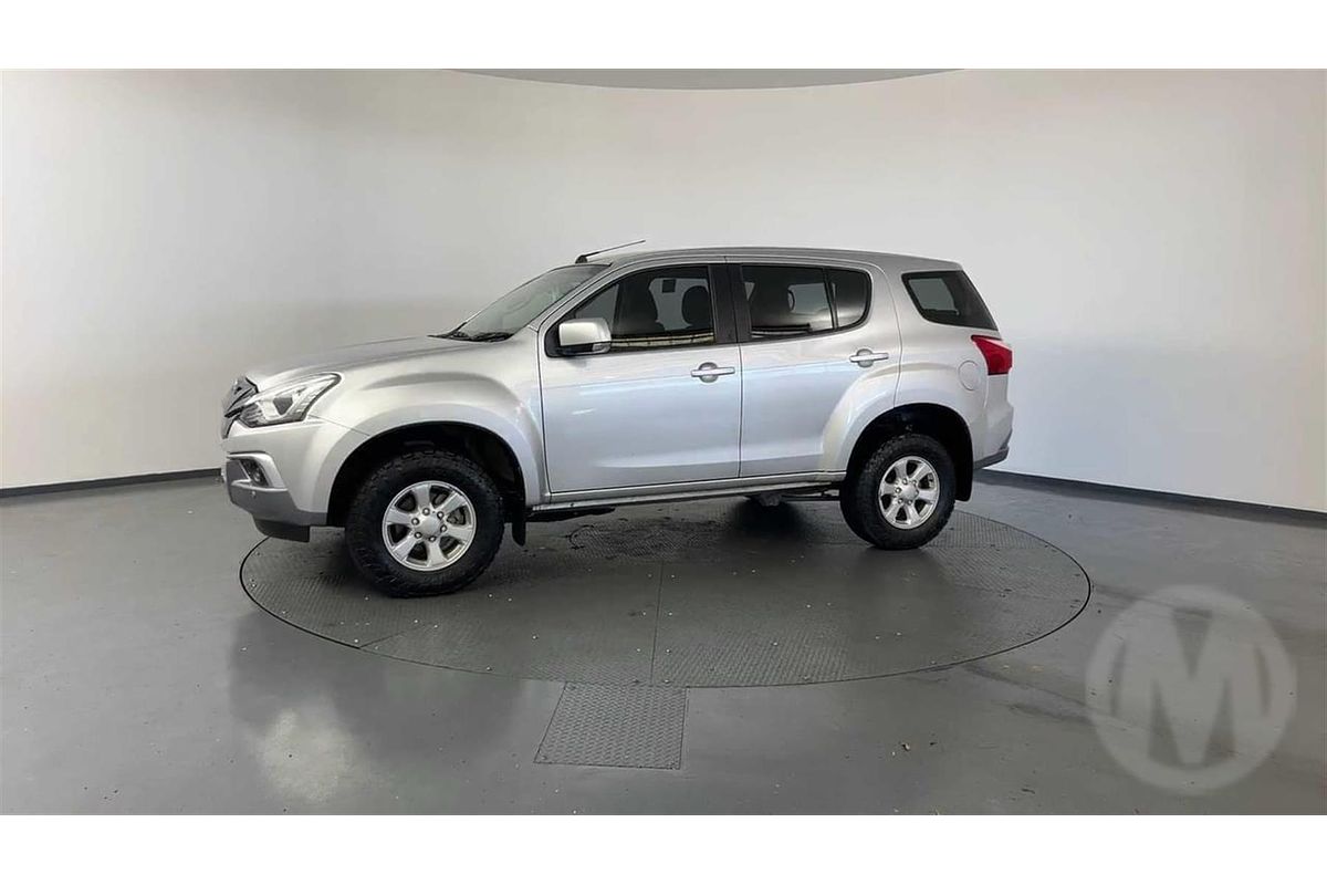 2021 Isuzu MU-X LS-M