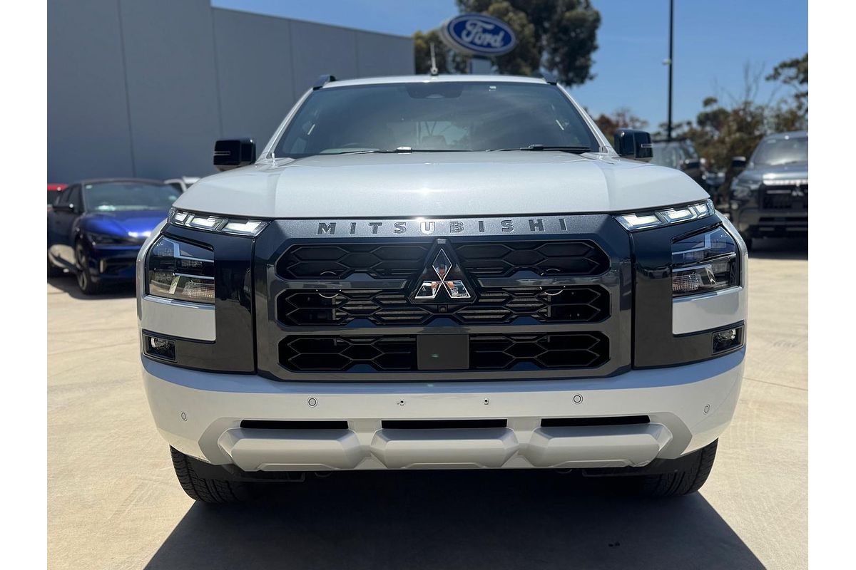 2025 Mitsubishi Triton GSR Special Edition MV 4X4