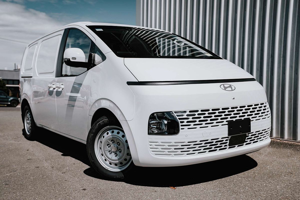 2025 Hyundai STARIA LOAD US4.V3