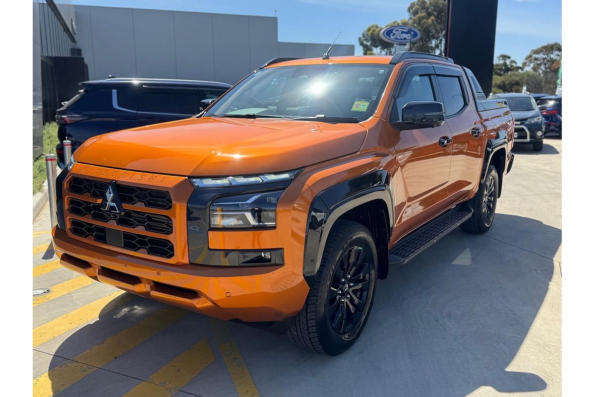 2024 Mitsubishi Triton GSR MV 4X4