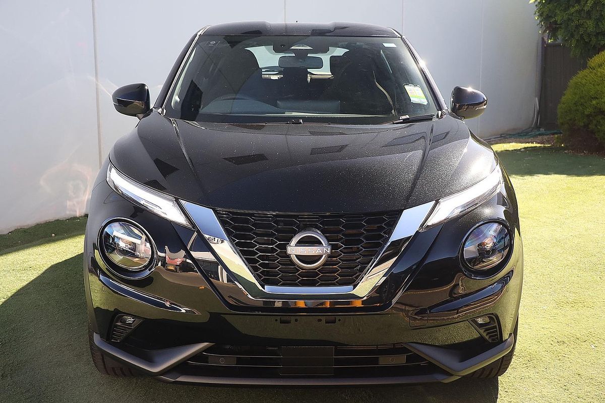 2024 Nissan JUKE ST+ F16