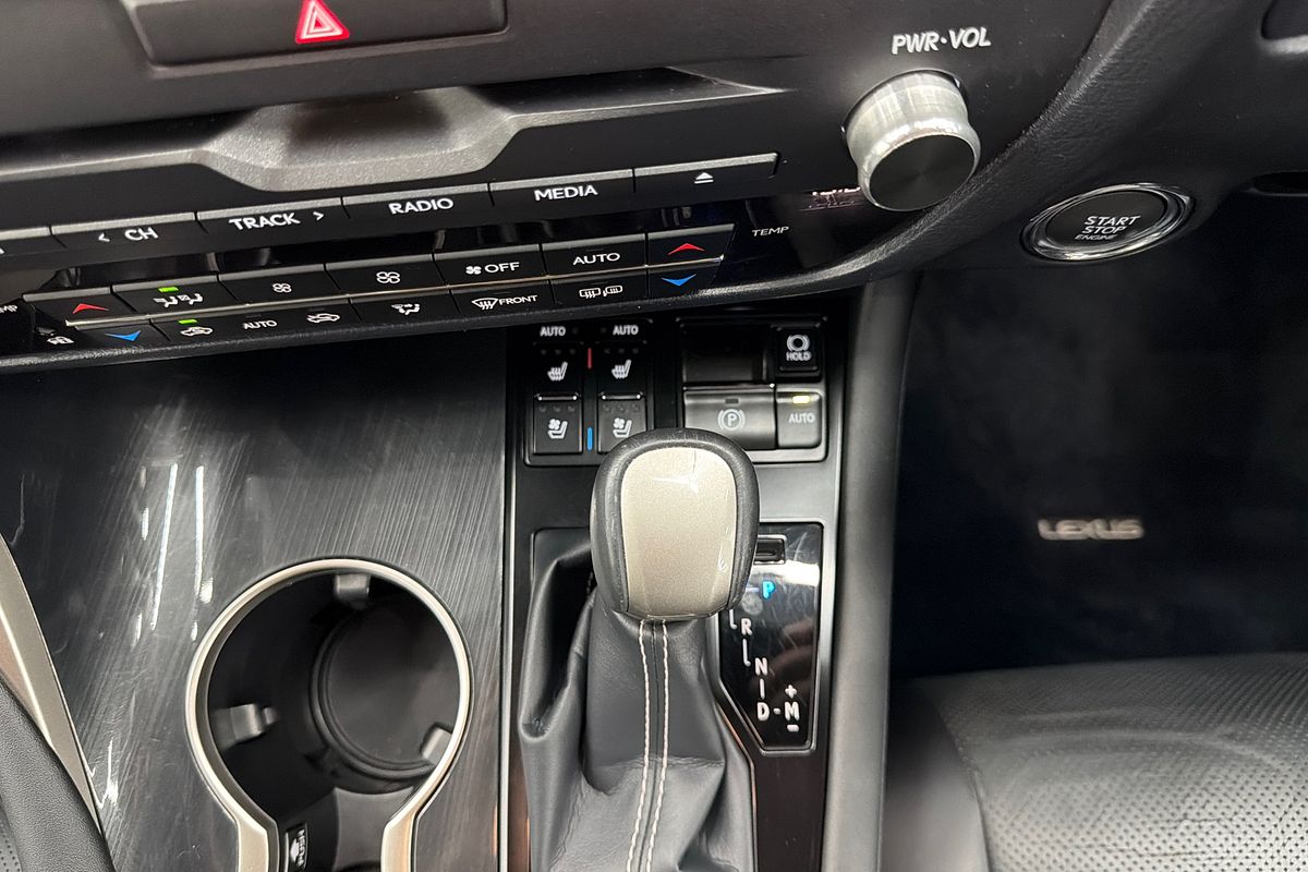 2017 Lexus RX RX200t Luxury AGL20R