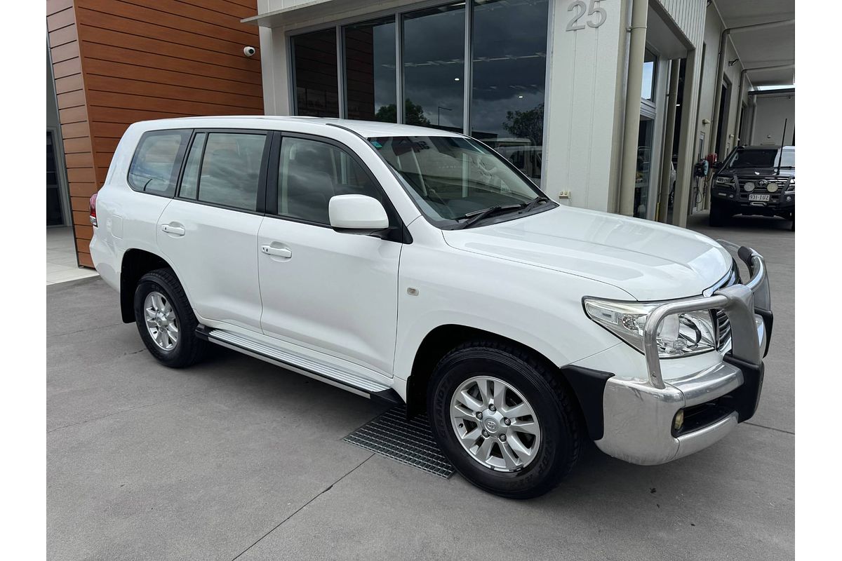2011 Toyota Landcruiser GXL VDJ200R