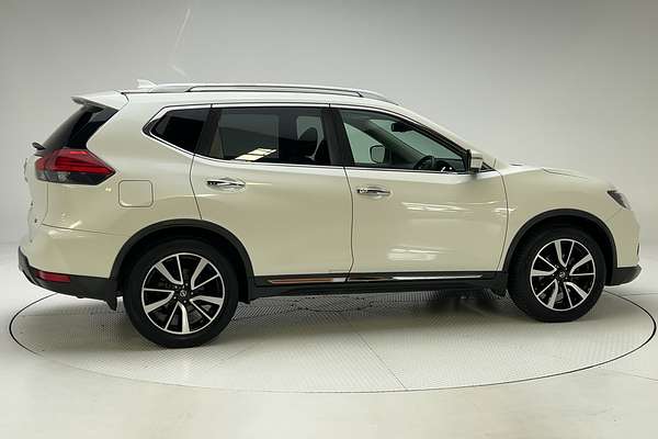 2017 Nissan X-TRAIL Ti T32 thumb-2
