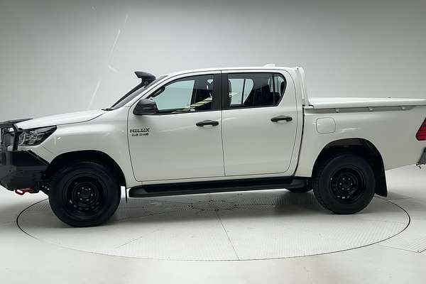 2021 Toyota Hilux SR GUN126R 4X4 thumb-6