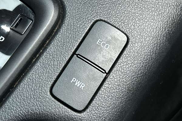 2021 Toyota Hilux SR GUN126R 4X4 thumb-14