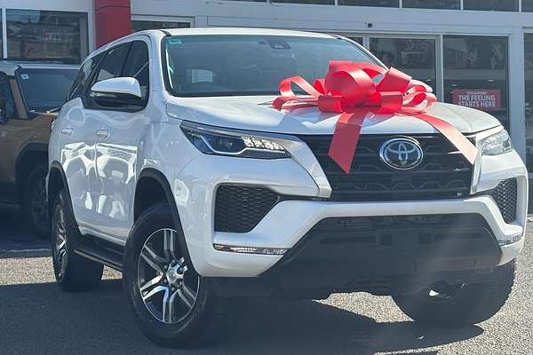2024 Toyota Fortuner GX GUN156R