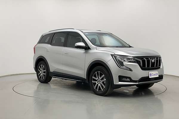 2023 Mahindra XUV700 AX7L