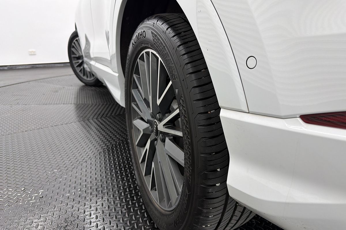 2021 Audi Q3 35 TFSI F3