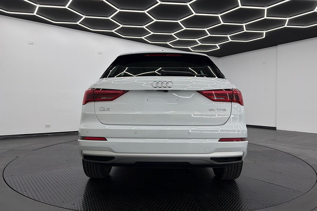 2021 Audi Q3 35 TFSI F3